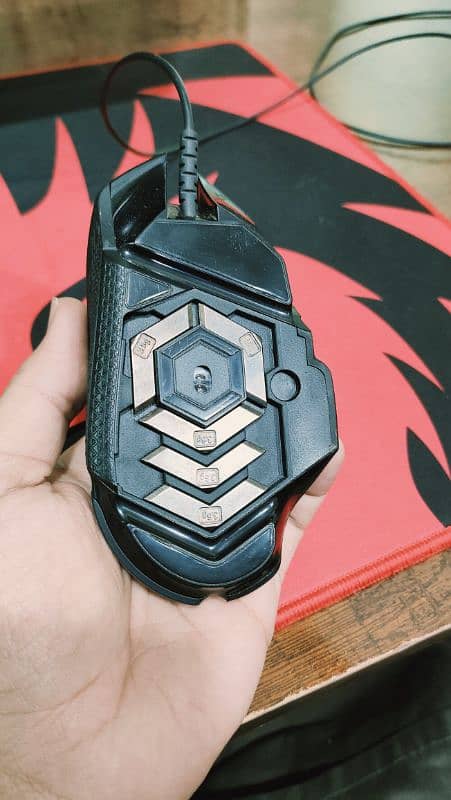 Logitech G502 hero with complete box and weights 2