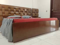 Bed,side
