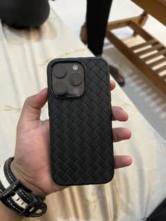 iPhone 15 pro sim time available