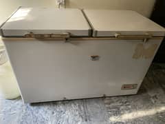 Dawlance deep freezer