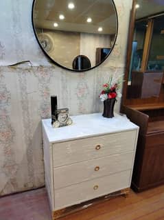Dressing Table Full Mirror And Shelves Best Quality