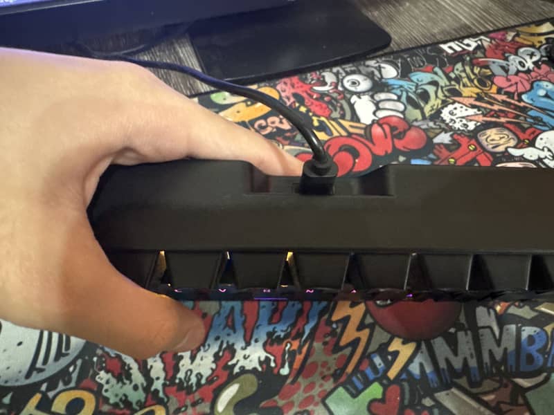 Gaming Mechanical Keyboard with blue Switches And Replaceable keys 2