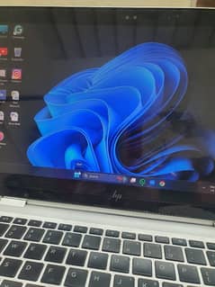 Hp i7 7th generation 360 fold with touch screen