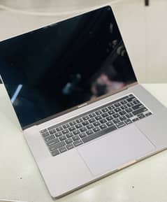 MacBook