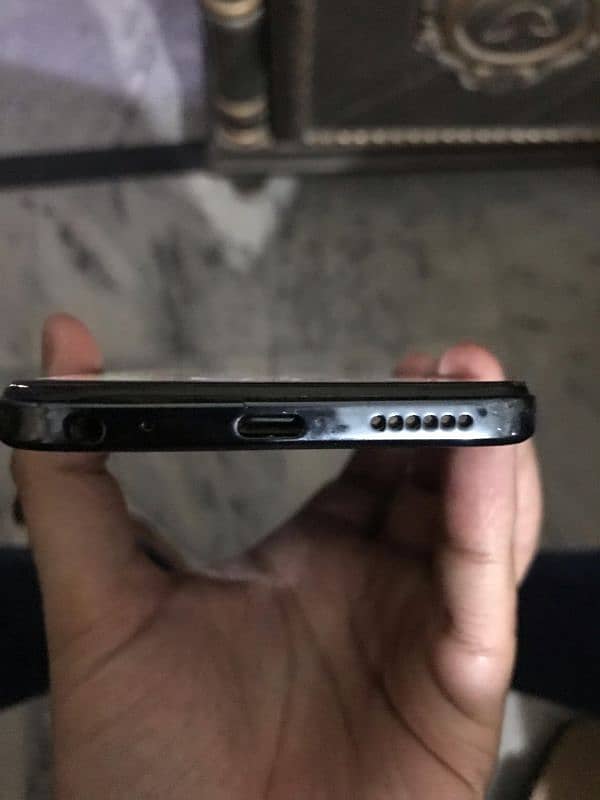 Tecno Spark 10C Read Add Carefully 3