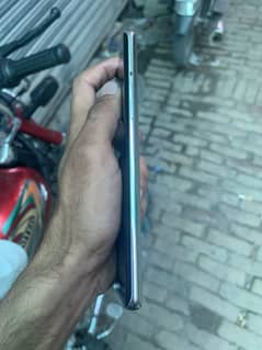 Exchnge possible good phons one plus 8 life time aproved all ok