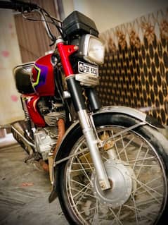 Honda 125cc what app number 03287595699