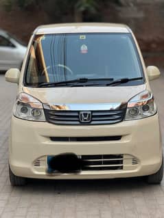 Honda Life 2011