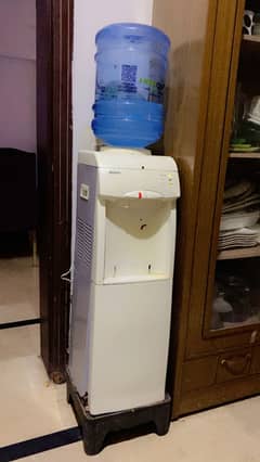 Orient Water Dispenser