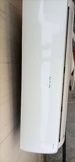 chiq 1.5. ton inverter split ac white colour 03057483565