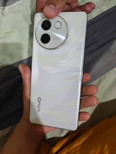 v30e