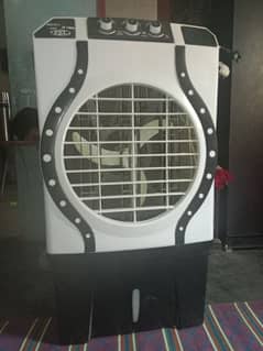 AIR COOLER 10KG WATER CAPECTY AC DC+soler