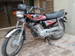 Honda cg 125 registation complete hai Rahim yar Khan allpunjab number.