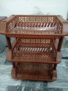 crockery stand