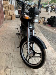 Hundyas model 2024 urgent sale phone 03171094568