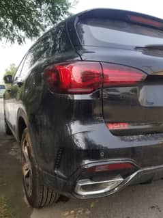 MG HS PHEV 2025