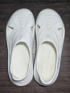 PLUSH Foam Runners 811 - Size 10 (EU 43) - Premium Quality