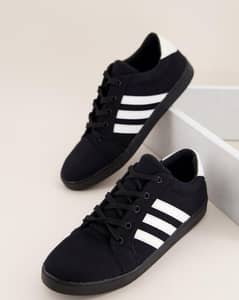 men casual sneakers