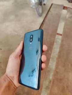 8/128 used
