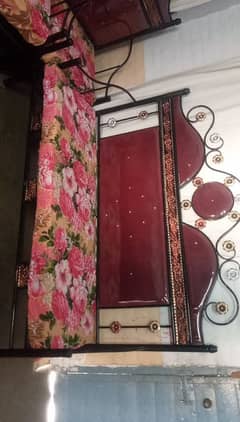 5 Seater sofa urgent sale