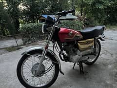 Honda 125 gold special edition