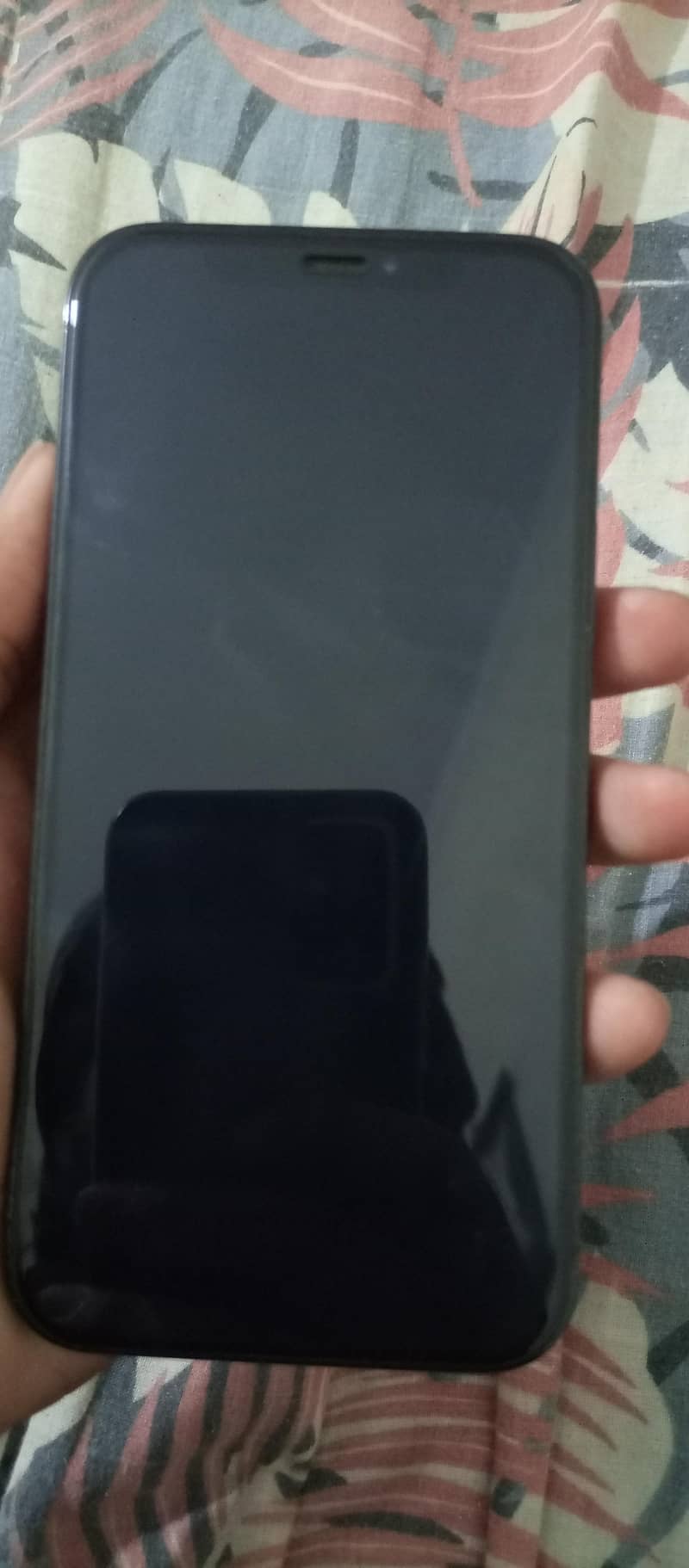 Iphone 12 pro non pta 128 gb 10/10 condition with box and charger. 4