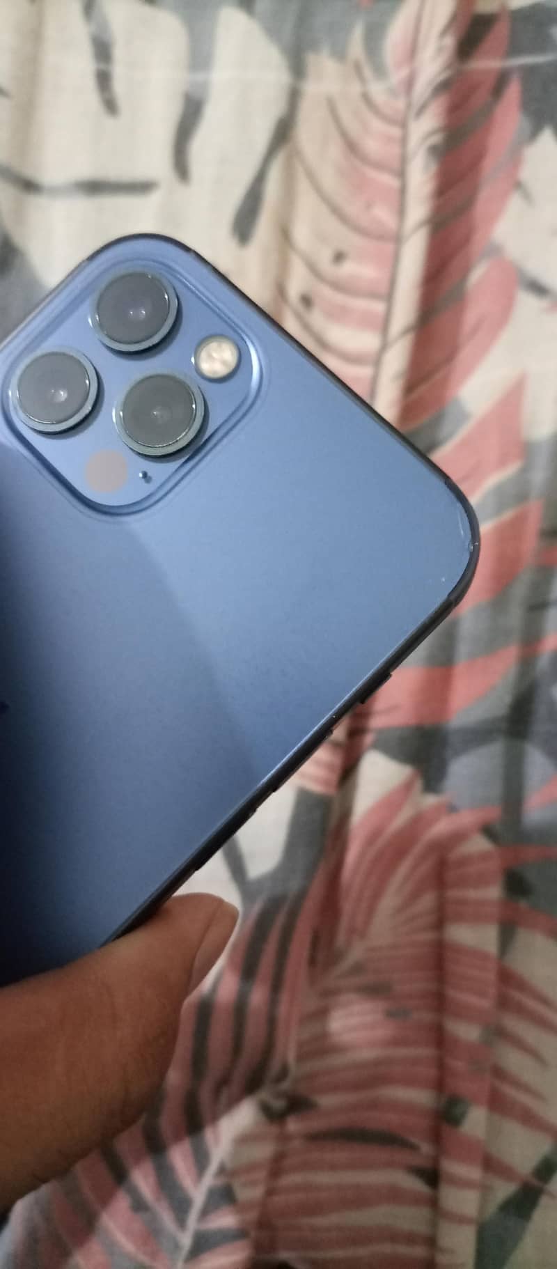 Iphone 12 pro non pta 128 gb 10/10 condition with box and charger. 6