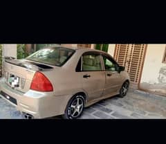 Suzuki Liana