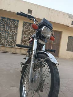 125