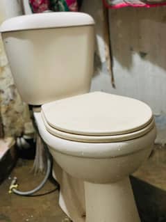 commode urgent sale