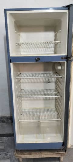 Fridge for Sale Rs. 26,500     Compressor change hona ha