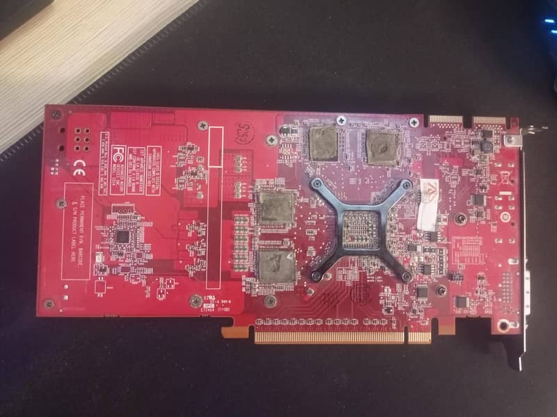 AMD Firepro v5800 1Gb Gddr5 128bits (better than gts 450 and hd5750) 3