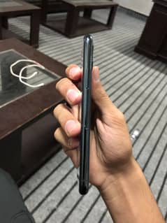 I phone 11 pro Sim work