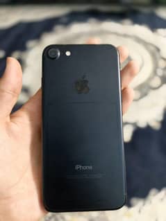 Iphone 7 in very good condition.