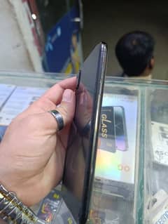 I phone xs max non pTA