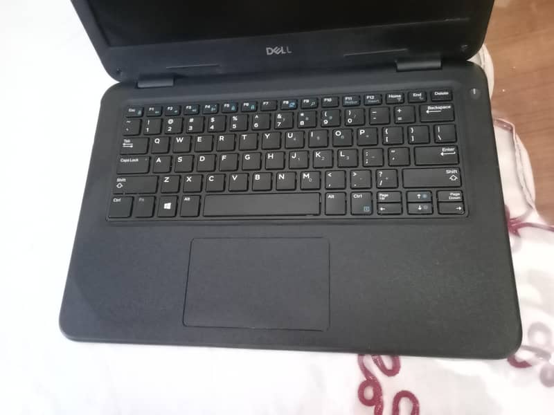 Dell Latitude 3300 core i3 7th Gen with DDR4 Ram slim machine 2