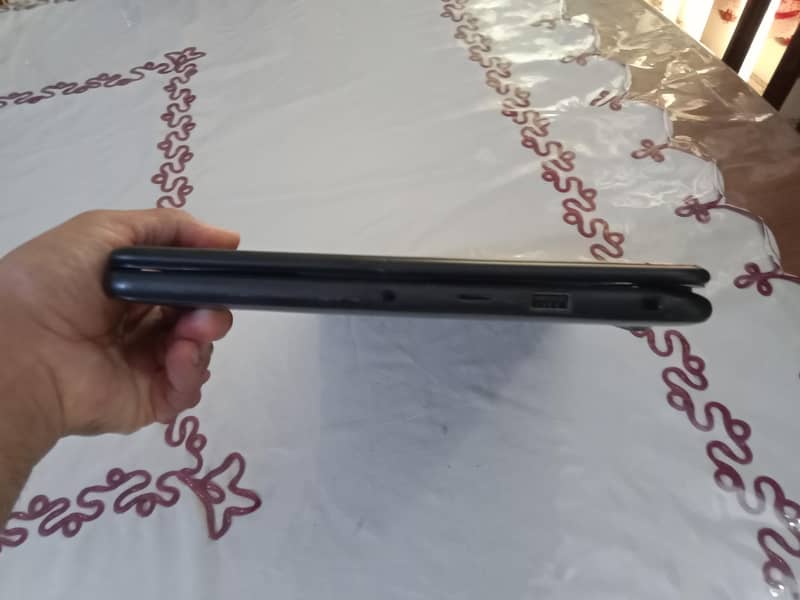 Dell Latitude 3300 core i3 7th Gen with DDR4 Ram slim machine 8