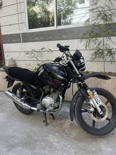 YAMAHA YBR 125G | 2018 MODEL | TOTAL GENIUNE