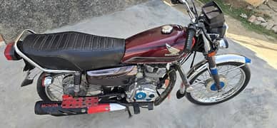 Honda 125 self start 2020 lush condition call 03007163617