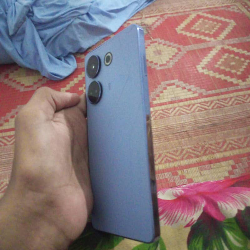 techno camon 20 memory 8 256GB 5