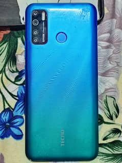 Tecno spark 5 pro 4/64