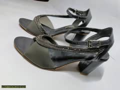 Ak saller