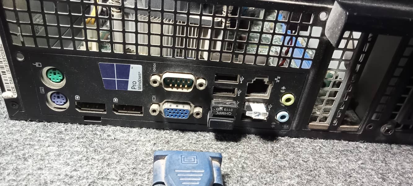 Mini cpu system CORE I7 4th generation with 21 inch LCD 3