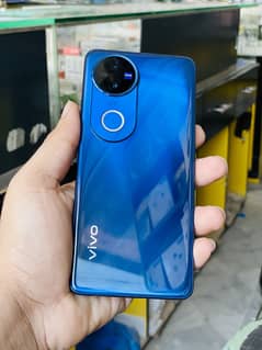 V50 12 gb 256 gb complete box brand new condition