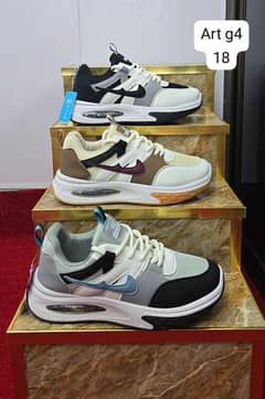 ala quilty k boots jogar men sandals bhot achey rate pay apko mil jayg