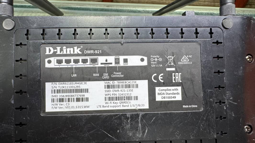 D-Link 4G LTE Sim Router + WAN Port DWR-921 Non PTA 6