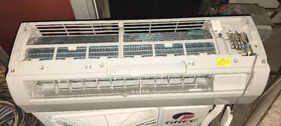 DC inverter G10 model 1. ton