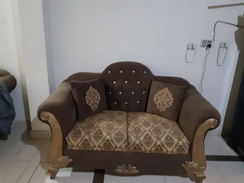 sofa set 1 2 3 almost new condition 4