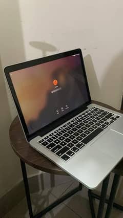 MacBook
