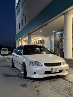 Honda Civic VTi Oriel 2000